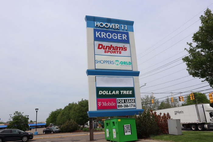 Carousel Twin Theatres - May 20 2022 Photo Of Building (newer photo)